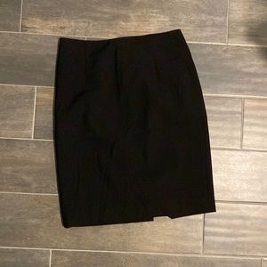 Halogen Size 4 Black Skirt